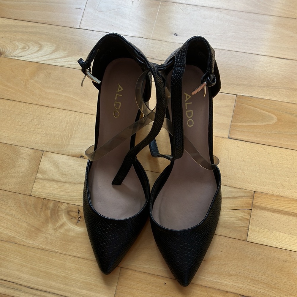 Aldo - Picture 2 of 3